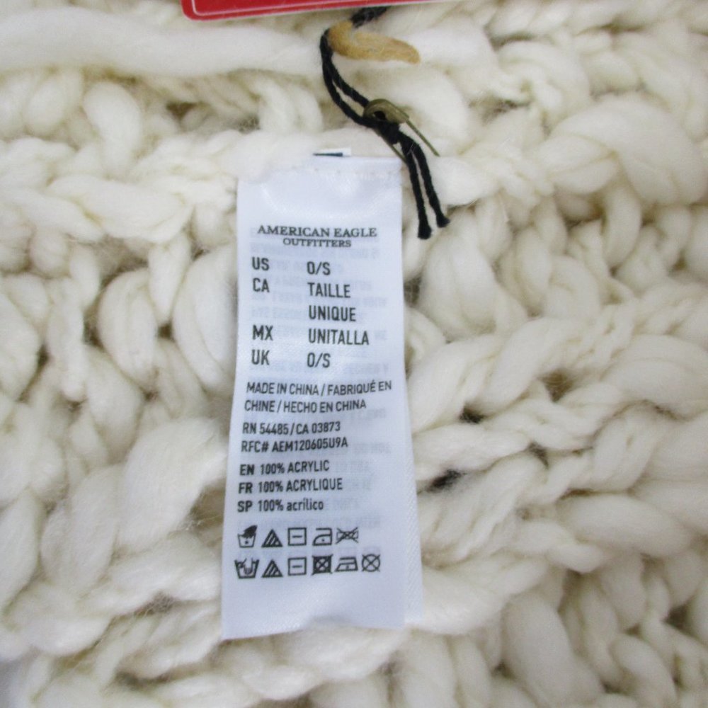 American Eagle Outfitters Hand Knit Chunky Cowl Neck Warmer - Picture 7 of 7